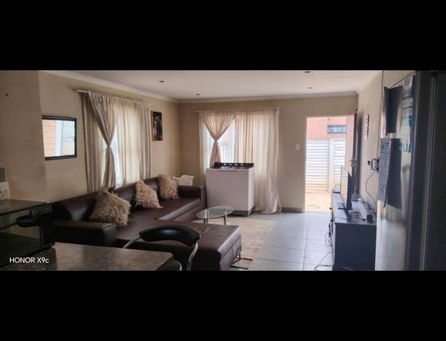 3 BEDROOM HOUSE FOR SALE IN MINDALORE